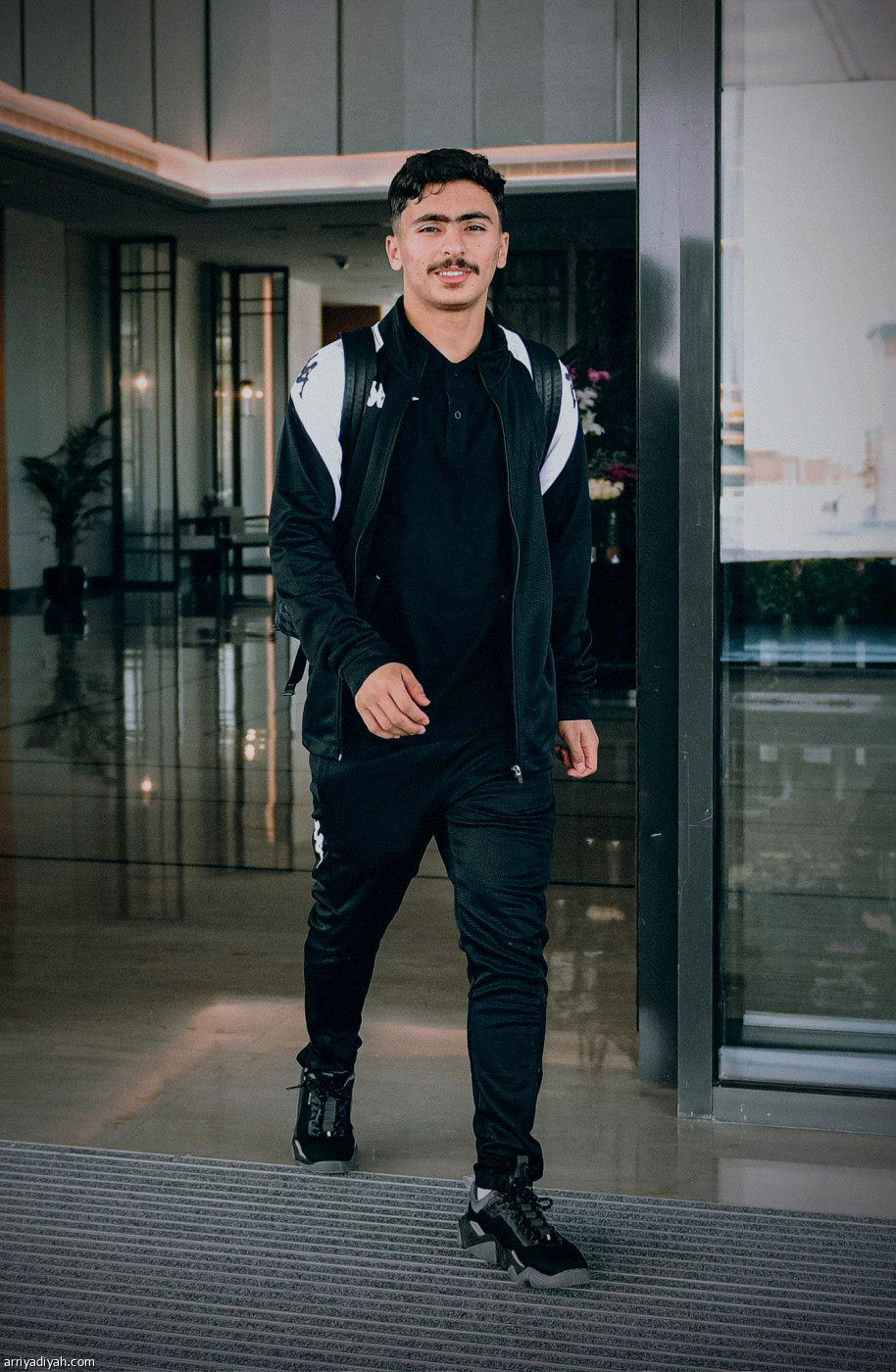 المواجهة الأولى