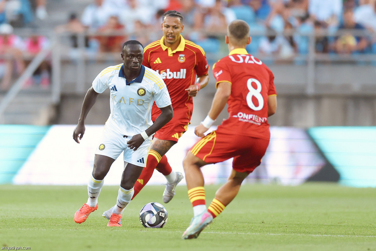 النصر يفوز بالأربعة