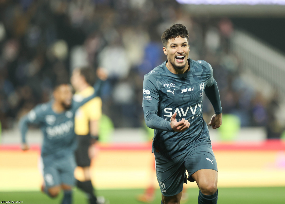 فرحتا فوز وصدارة