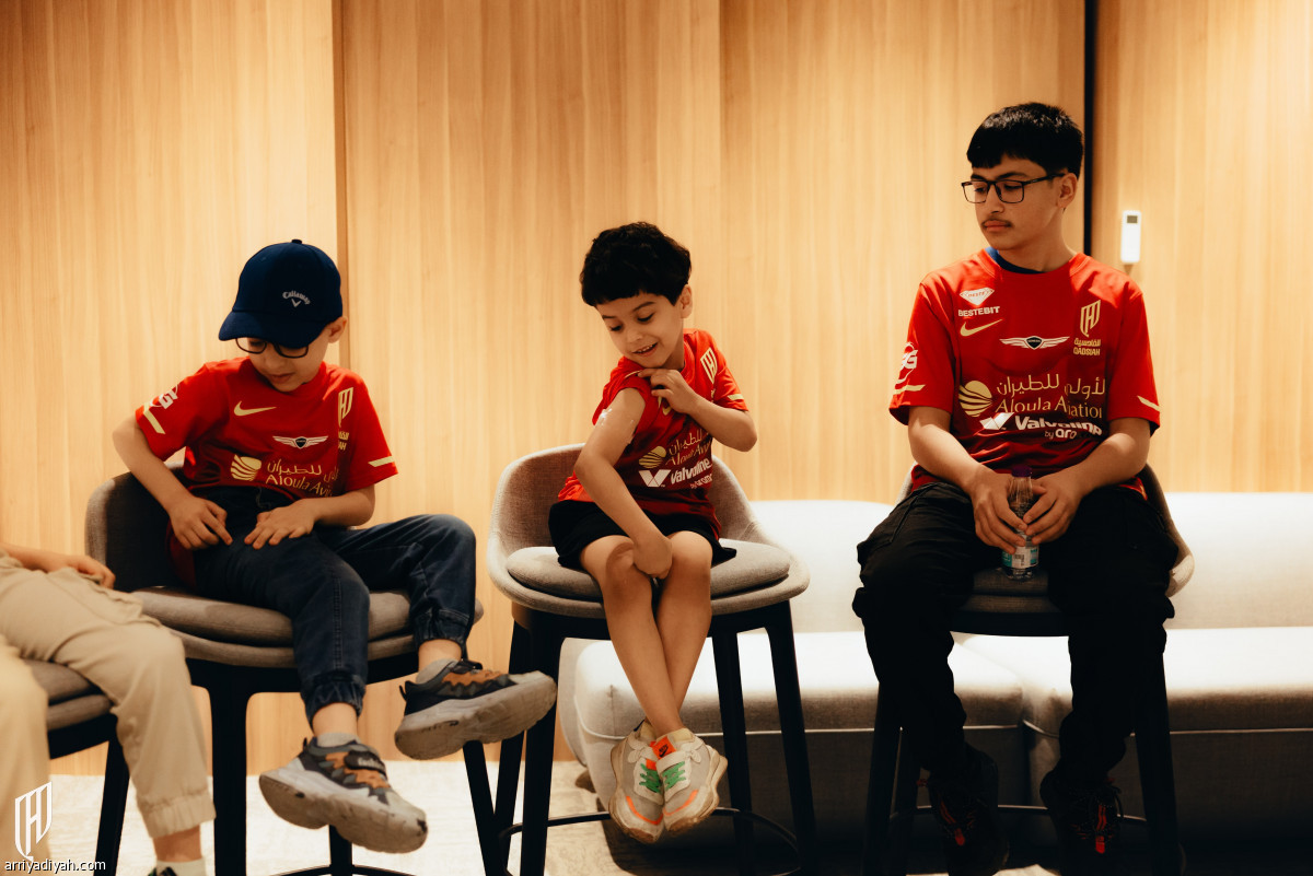 ناتشو مع أبطال السكر