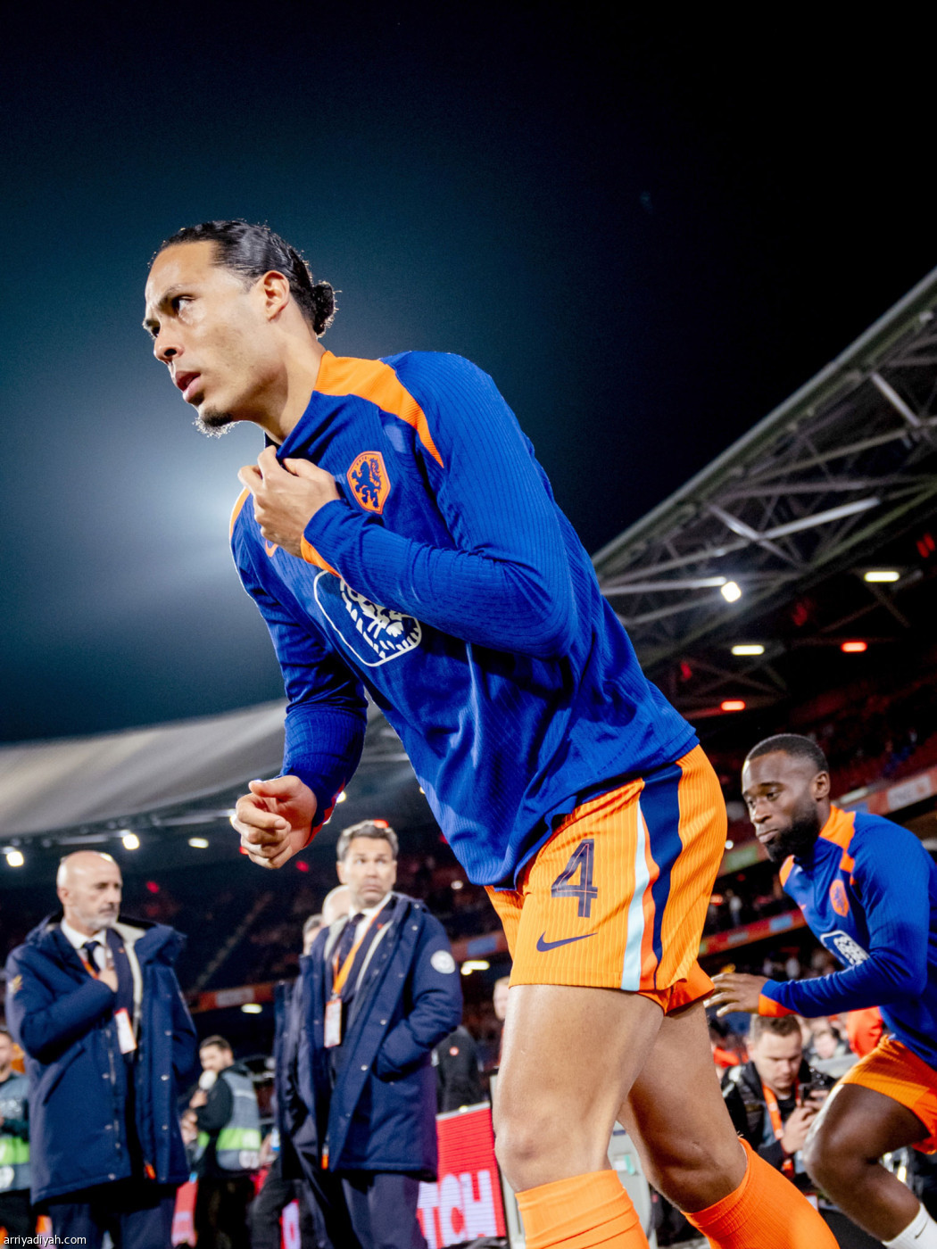 هولندا تتحضر