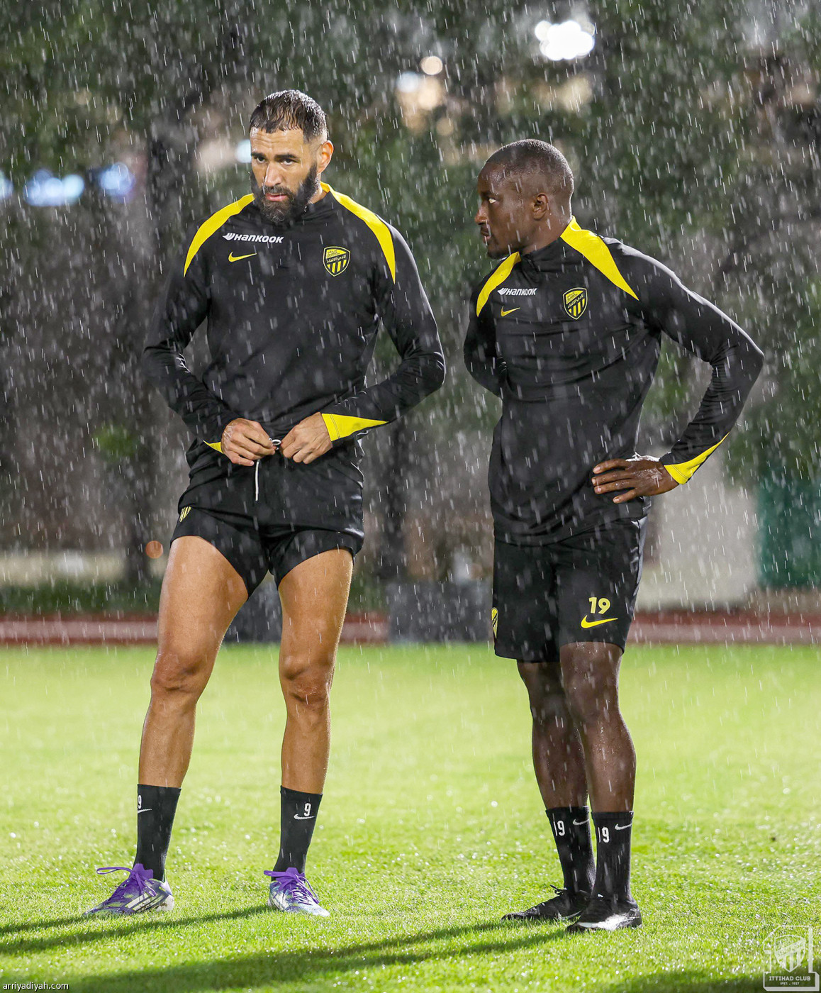 الاتحاد.. تدريب ومطر