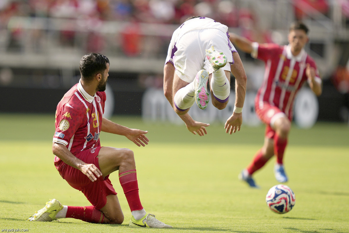 العين يودع بفوز