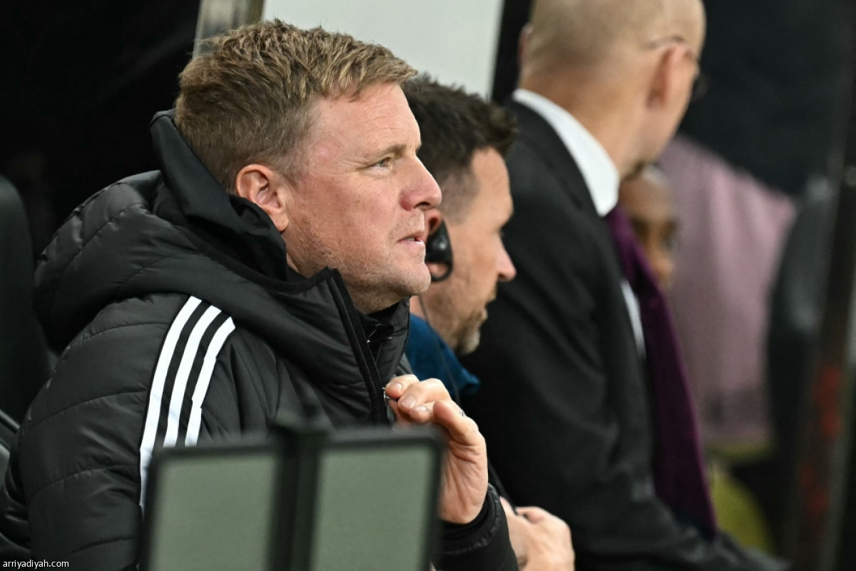 نيوكاسل يعبر