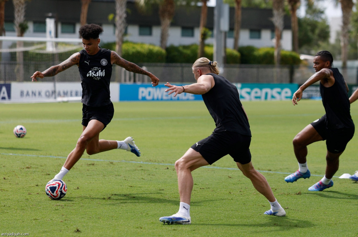 مانشستر سيتي ينطلق